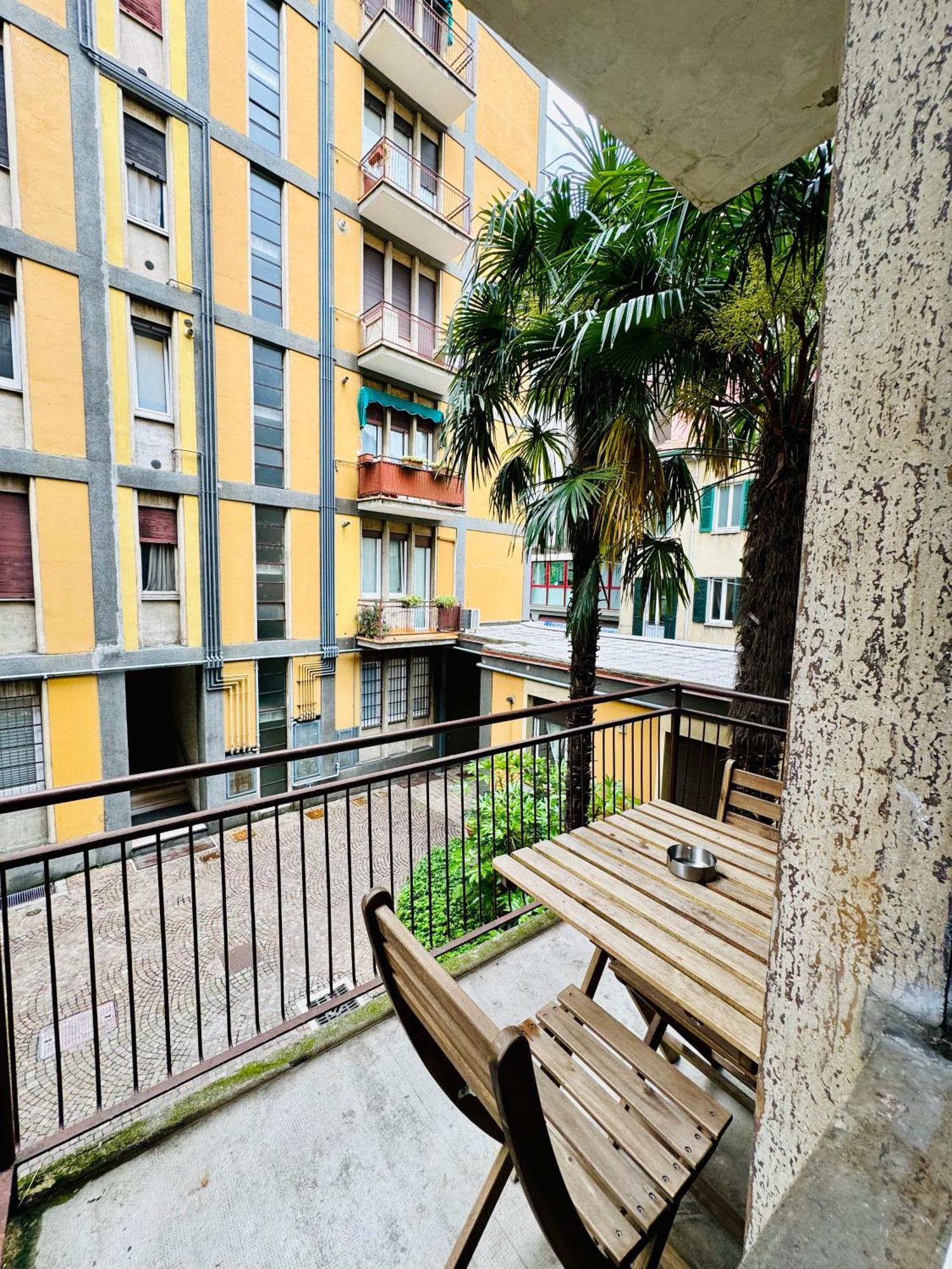 Tiny & Cosy Studio Flat In Como Exterior photo